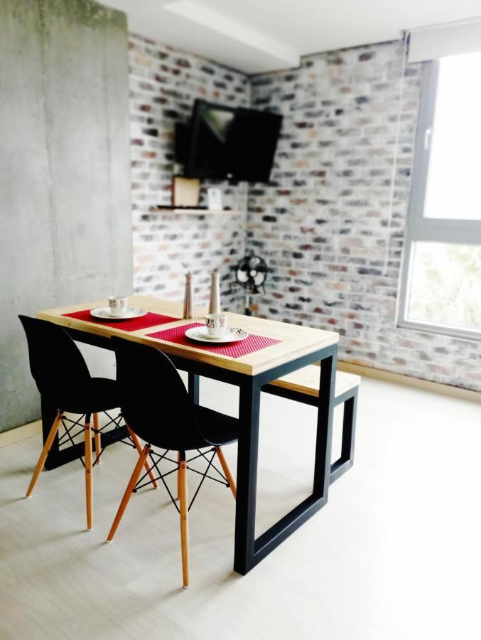 Beautiful & Comfortable Apartment In Laureles Medellín Exterior foto